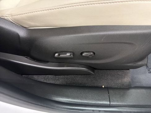 Used 2017 Buick Encore Premium w/ Experience Buick Package FWD image 19