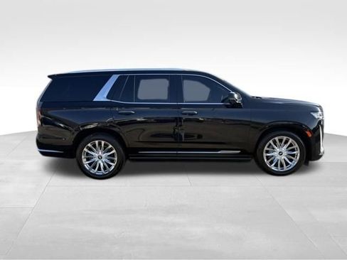 Used 2023 Cadillac Escalade Premium Luxury w/ Performance Package image 9