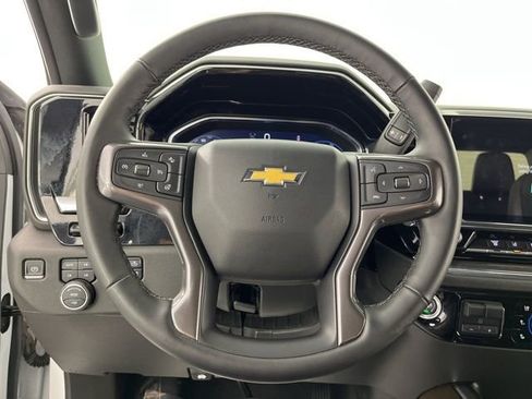 Used 2024 Chevrolet Silverado 2500 High Country w/ High Country Premium Package image 21