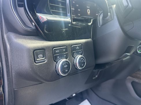 Used 2025 GMC Sierra 1500 Elevation AWD/4WD image 18