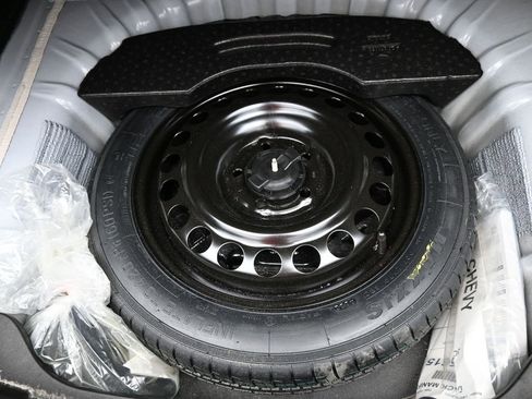 Used 2023 Chevrolet Malibu LT image 26