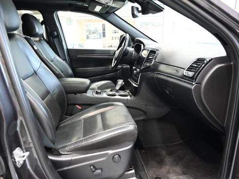 Used 2021 Jeep Grand Cherokee Limited w/ Quick Order Package 28K 80th AWD/4WD image 10