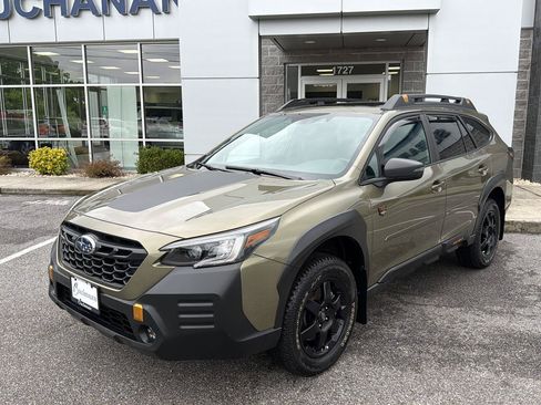 Used 2023 Subaru Outback Wilderness AWD/4WD image 2