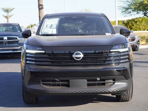 Certified 2025 Nissan Kicks SV image 5