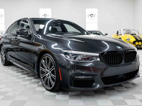 Used 2019 BMW 540i w/ M Sport Package RWD image 5