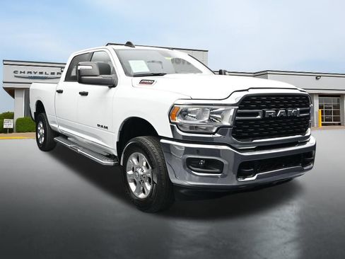 Used 2024 RAM 2500 Big Horn AWD/4WD image 7