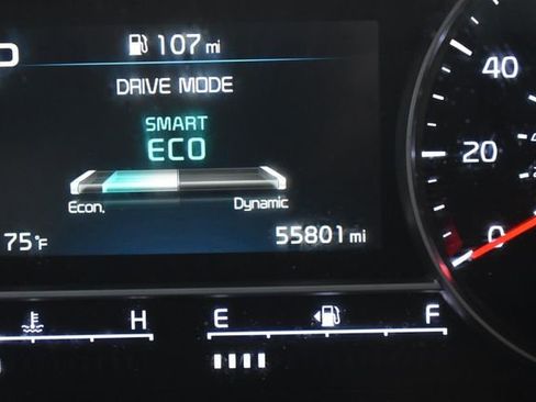 Used 2023 Kia Sorento LX AWD/4WD image 16