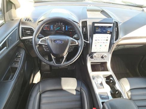 Used 2022 Ford Edge SEL w/ Convenience Package image 18