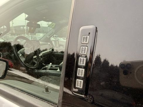 Used 2021 Ford F150 XLT w/ Equipment Group 302A High image 18