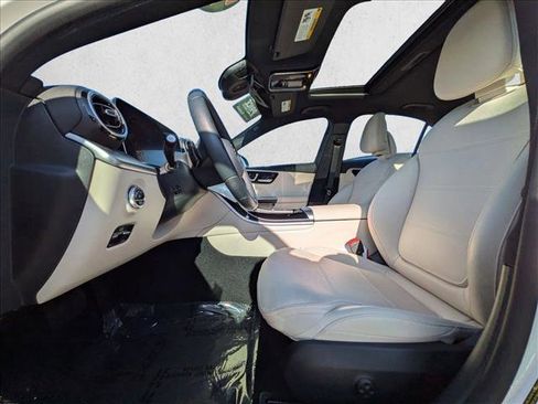 Certified 2025 Mercedes-Benz C 300 4MATIC Sedan image 16