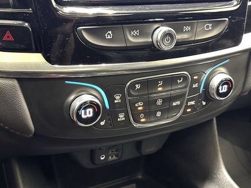 Used 2023 Chevrolet Traverse RS w/ LPO, Floor Liner Package AWD/4WD image 24