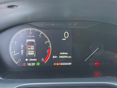 Used 2024 Honda HR-V Sport image 5