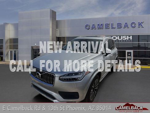 Used 2020 Volvo XC90 T5 Momentum FWD image 1