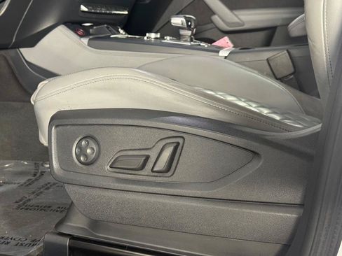 Used 2019 Audi SQ5 Premium Plus w/ Premium Plus Package AWD/4WD image 30