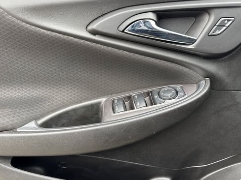 Used 2019 Chevrolet Malibu LT image 12
