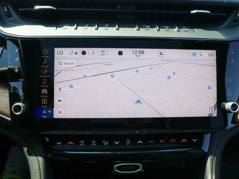 New 2026 Jeep Grand Cherokee Summit image 25