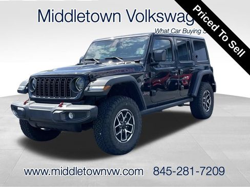 Used 2026 Jeep Wrangler Unlimited Rubicon AWD/4WD image 1