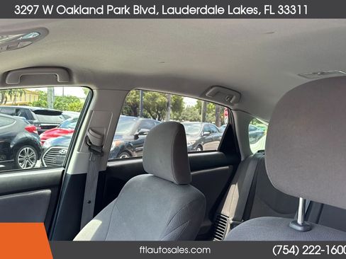 Used 2015 Toyota Prius Three FWD image 33