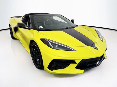 Used 2022 Chevrolet Corvette Stingray Preferred Cpe w/ Z51 Performance Package image 6