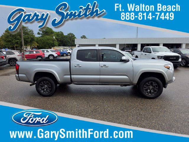 Used 2023 Toyota Tacoma SR5 AWD/4WD image 1