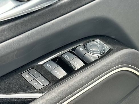 Used 2024 Cadillac Escalade ESV Sport w/ LPO, ONYX Package AWD/4WD image 14
