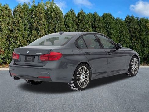 Used 2018 BMW 330i xDrive Sedan image 5