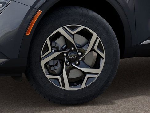 New 2025 Kia Sportage LX image 9
