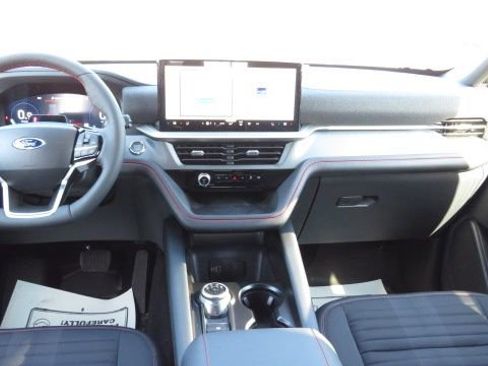 New 2026 Ford Explorer ST-Line image 2