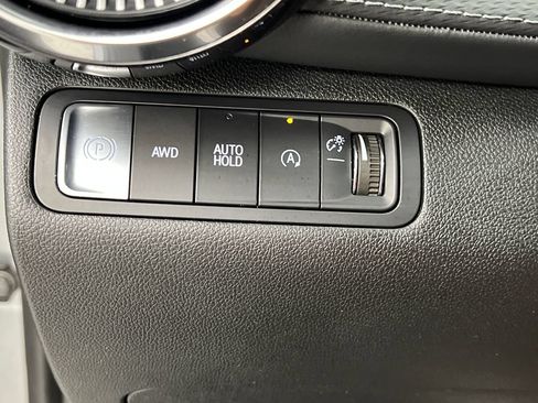 Used 2025 Chevrolet Equinox LT AWD/4WD image 45