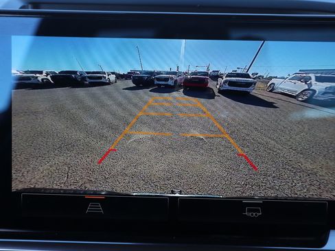 Used 2024 GMC Sierra 1500 SLT image 23