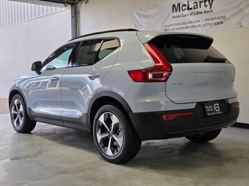New 2026 Volvo XC40 B5 Plus w/ Protection Package Premier AWD/4WD image 3