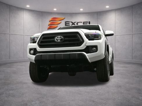 Used 2023 Toyota Tacoma TRD Off-Road w/ Technology Package AWD/4WD image 44