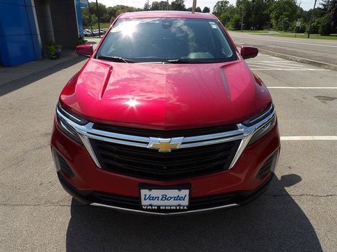 Certified 2024 Chevrolet Equinox LT AWD/4WD image 8