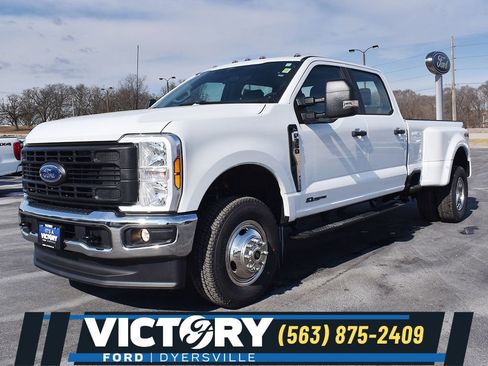 New 2026 Ford F350 XL w/ XL Chrome Package image 1