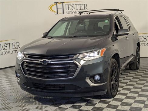 Used 2020 Chevrolet Traverse Premier image 4