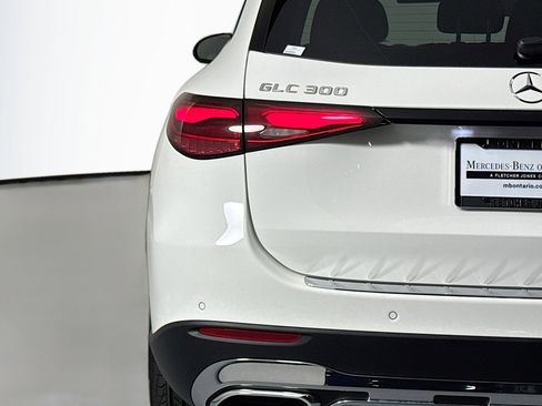 New 2026 Mercedes-Benz GLC 300 image 14