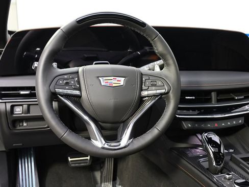 New 2026 Cadillac CT5 V image 12
