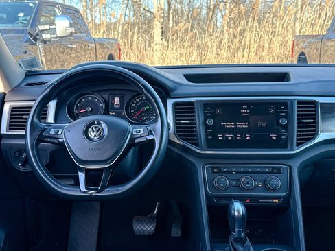 Used 2019 Volkswagen Atlas SE image 28
