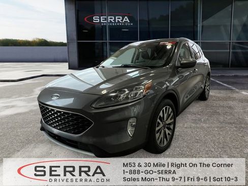 Used 2021 Ford Escape Titanium image 1