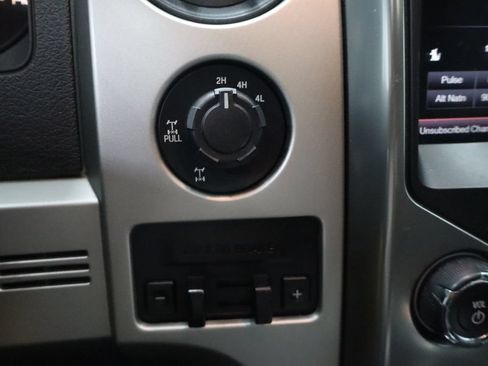 Used 2014 Ford F150 Raptor w/ Equipment Group 801A Luxury AWD/4WD image 19