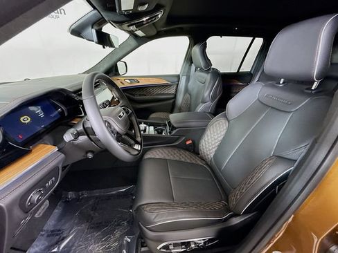 New 2026 Jeep Grand Cherokee Summit AWD/4WD image 21