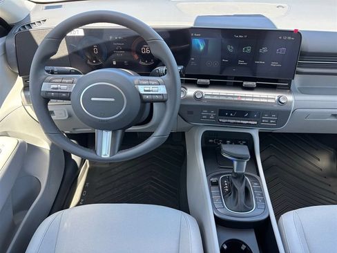 Used 2026 Hyundai Kona SEL Sport FWD image 16