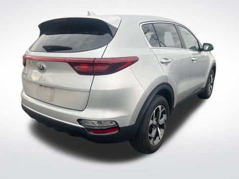 Used 2020 Kia Sportage LX image 5
