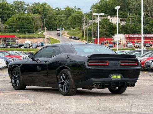 Used 2023 Dodge Challenger R/T w/ Blacktop Package RWD image 2