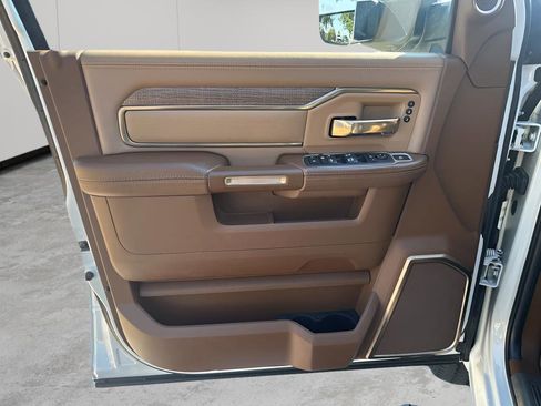 Certified 2022 RAM 2500 Limited image 25
