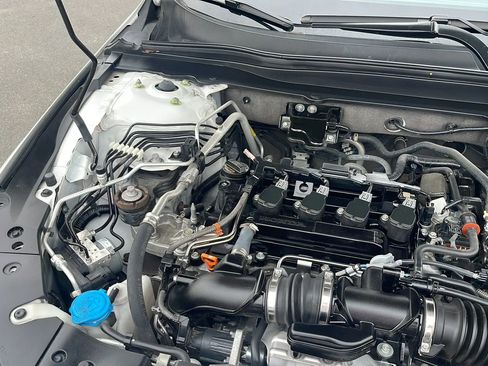 Used 2022 Honda Accord Sport image 20