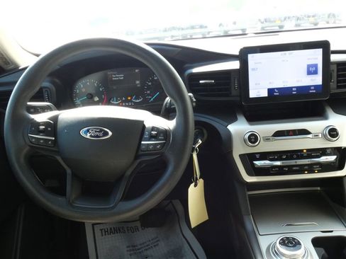 Used 2021 Ford Explorer 4WD image 10