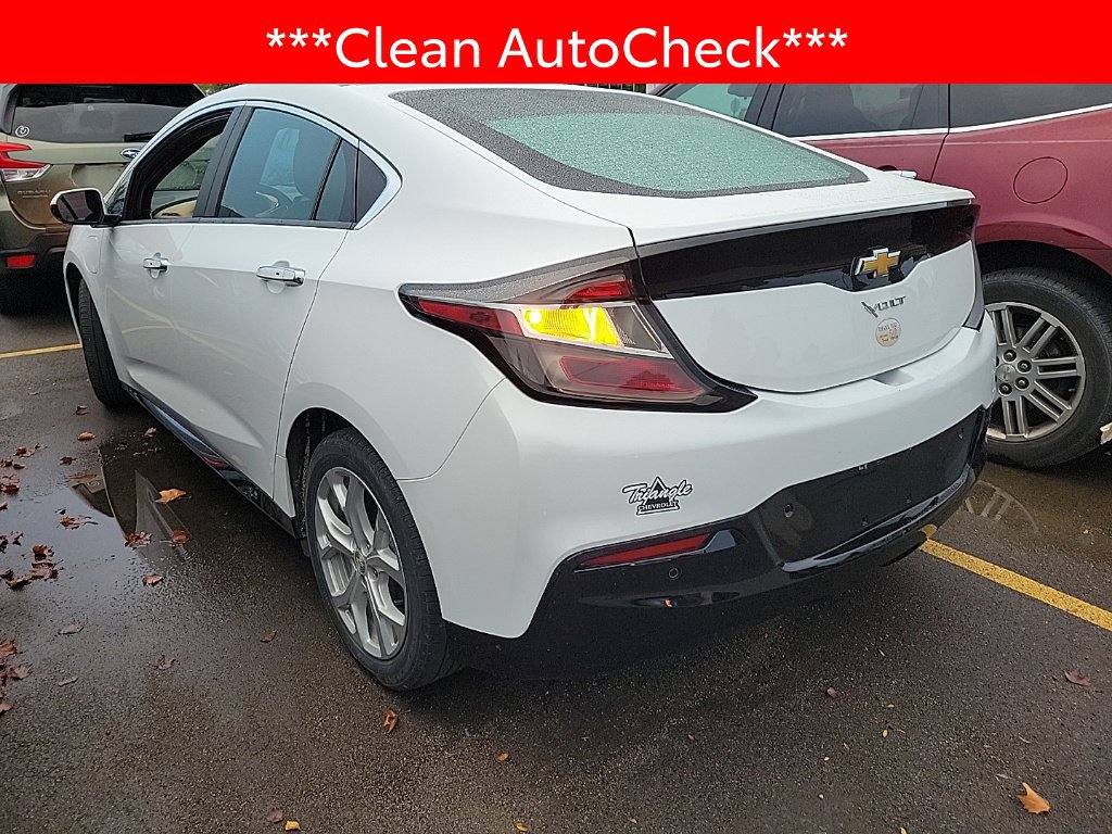 Used 2018 Chevrolet Volt Premier w/ Driver Confidence Package FWD image 4