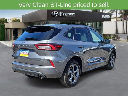 Used 2024 Ford Escape ST-Line AWD/4WD image 3