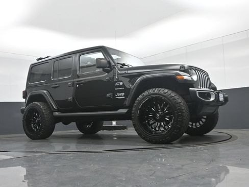 Used 2020 Jeep Wrangler Unlimited Sahara AWD/4WD image 50
